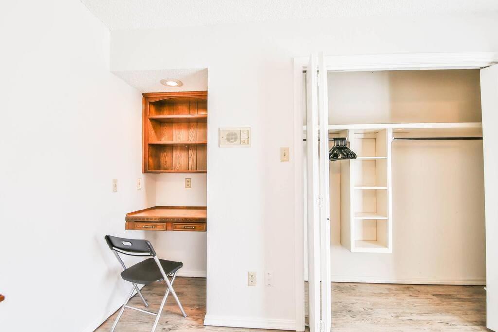 Hot Tub, Privacy, Sleeps 11 & Tons Of Space! ラボック エクステリア 写真